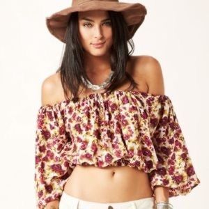 Novella Royale Floral Rosie Crop Top